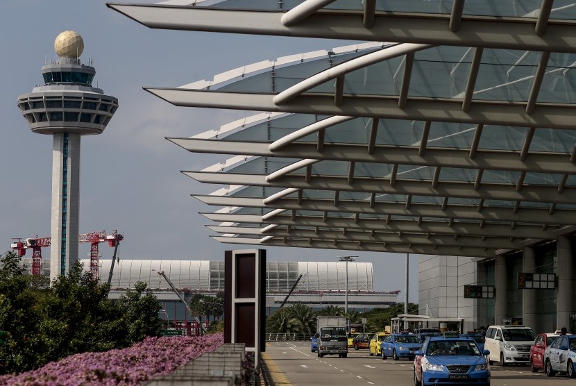 Bandara Changi di Singapura.