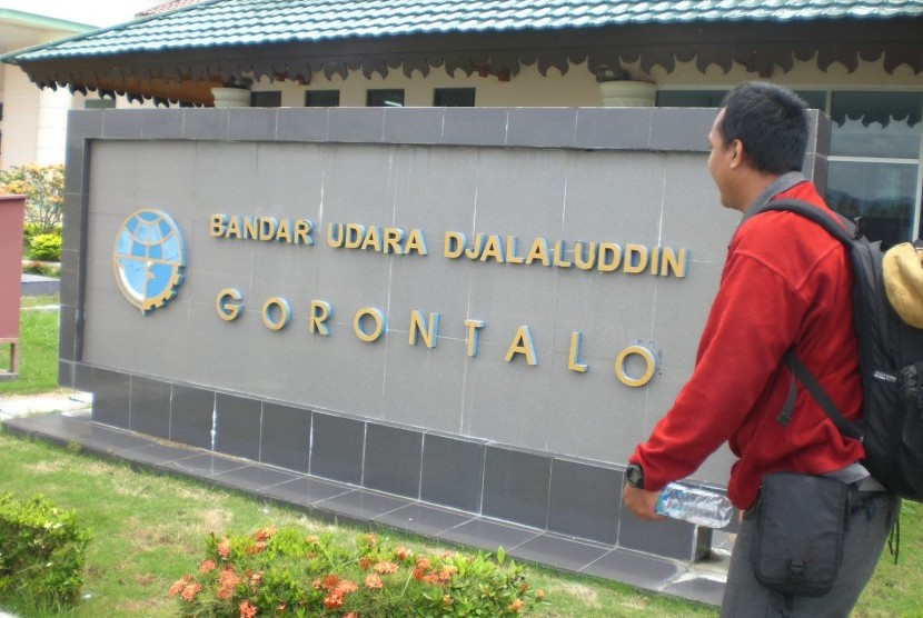 Bandara Djalaluddin Gorontalo