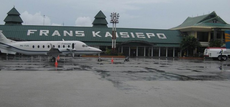 Bandara Frans Kaisiepo 