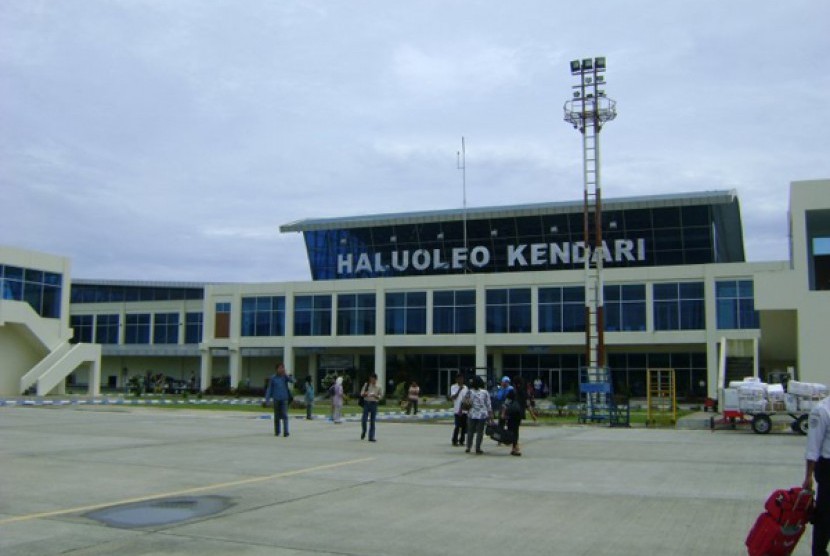 Bandara Halouleo