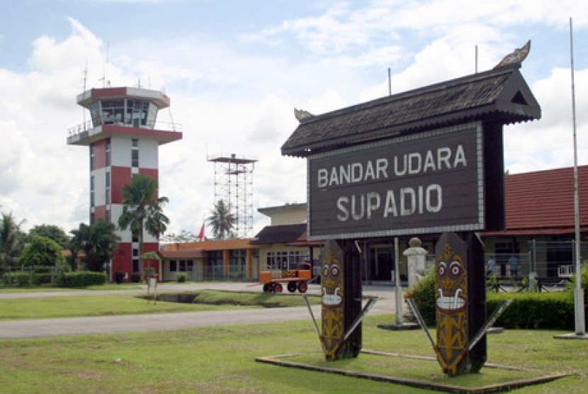 Bandara Supadio, Pontianak, Kalimantan Barat.