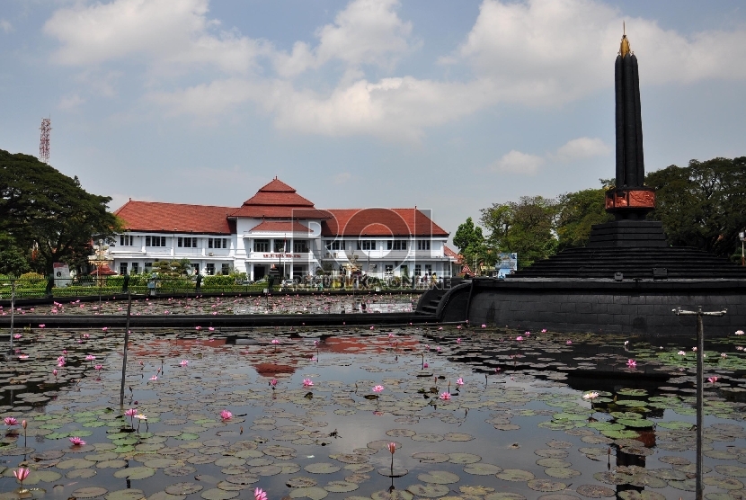 Bangunan cagar budaya di Kota Malang belum dilindungi dengan perda. Padahal Malang memiliki banyak bangunan cagar budaya yang perlu dipayungi aturan hukum.