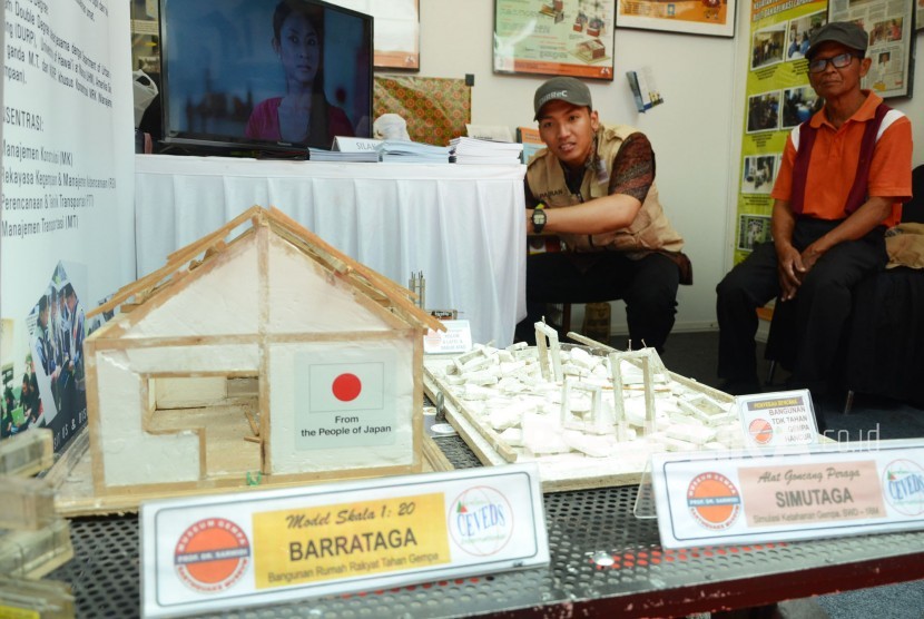 Bangunan Rumah Rakyat Tahan Gempa (ilustrasi)