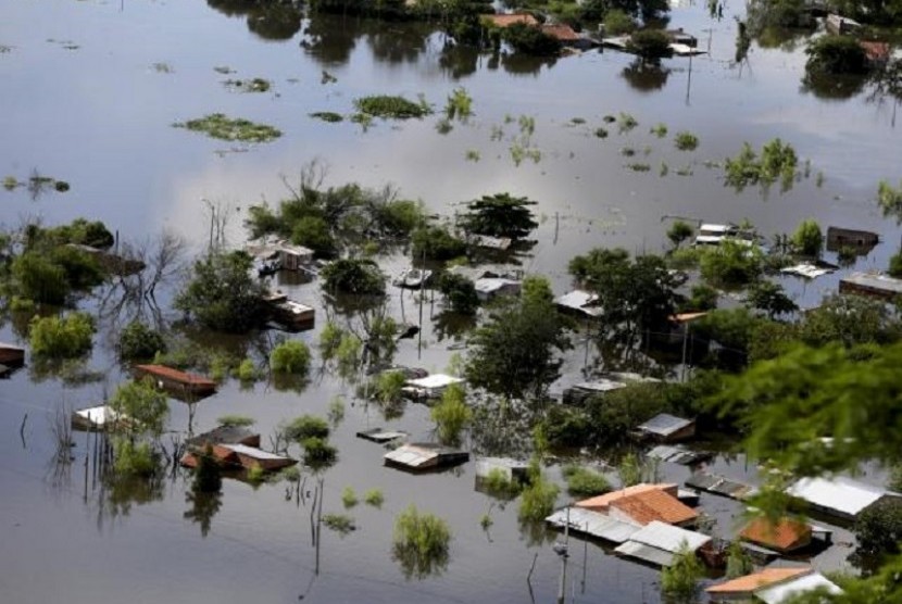 Banjir di Asuncion, Paraguay