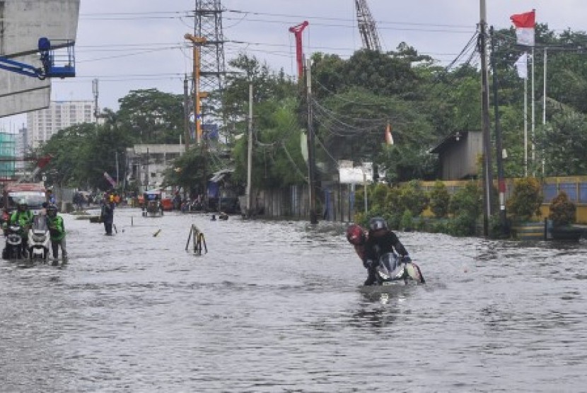 Banjir di Jakarta, Ahad (23/2). 