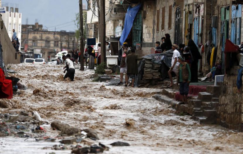 Banjir membuat krisis kemanusiaan di Yaman semakin parah. Ilustrasi.