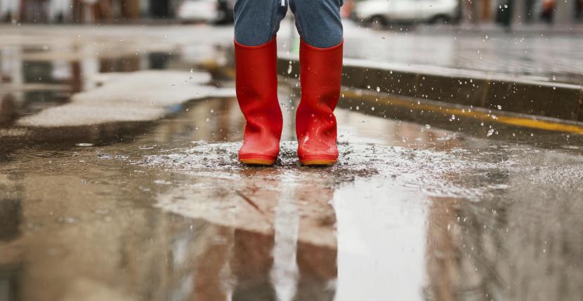 Curah hujan yang tinggi menyebabkan banjir di kota New York, AS, dan disebut akan menjadi hal yang normal.
