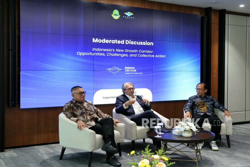 Bank bjb Perkuat Sinergi Dukung Pertumbuhan Ekonomi Jawa Barat Melalui Rebana CEO Club 2025
