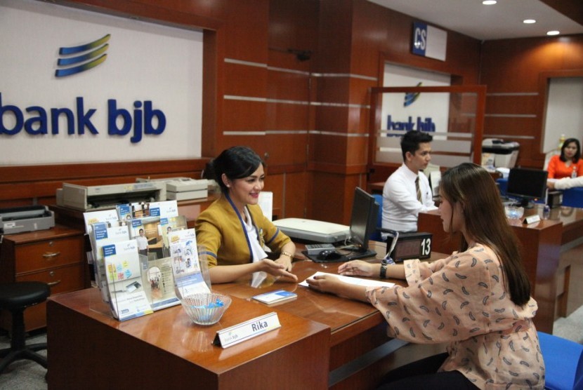 Bank BJB di Jabodetabek tetap beroperasi melayani nasabah.