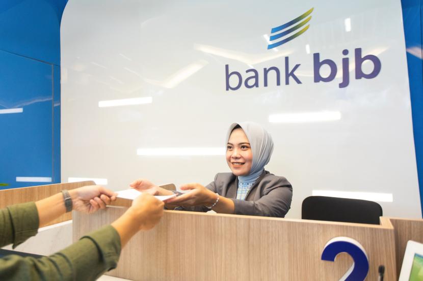 Bank bjb memastikan kelancaran layanan perbankan bagi masyarakat yang akan merayakan lebaran. 