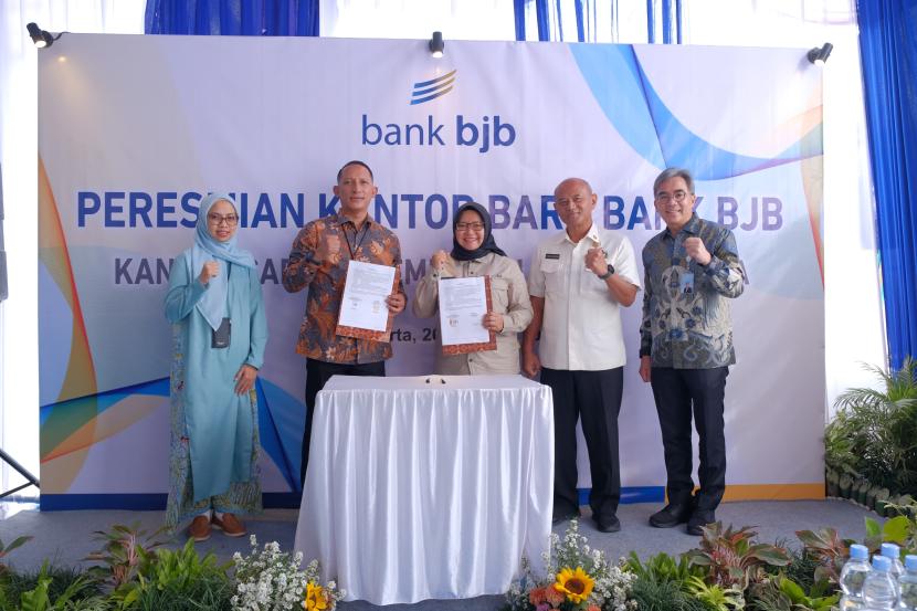 Bank bjb mengambil langkah strategis dengan membuka jaringan kantor baru di Sleman sebagai bagian dari komitmennya untuk memperkuat pertumbuhan bisnis di daerah ini.