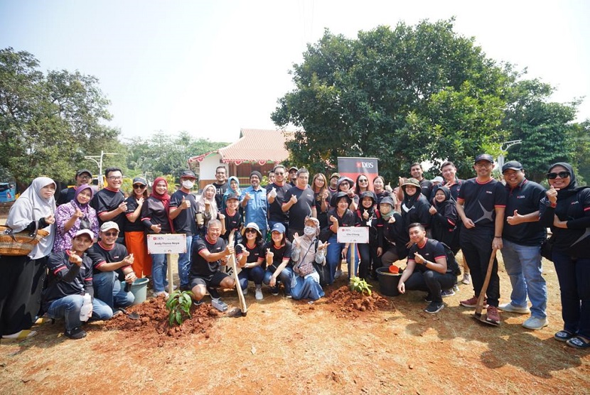 Bank DBS Indonesia menjalin kolaborasi dengan BenihBaik.com dalam upaya menghidupkan kembali Kampung Budaya Betawi di Setu Babakan, Jagakarsa, Jakarta Selatan.