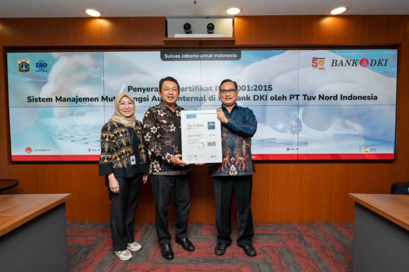 Bank DKI meraih Sertifikasi ISO 9001:2015 Sistem Manajemen Mutu oleh TUV Nord Indonesia.