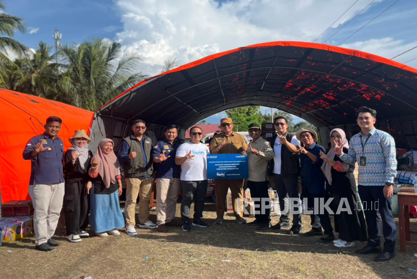 Bank Mandiri bergerak cepat menyalurkan bantuan kemanusiaan bagi masyarakat yang terdampak bencana banjir dan longsor di wilayah Aceh, Sumatera Utara, dan Sumatera Barat.