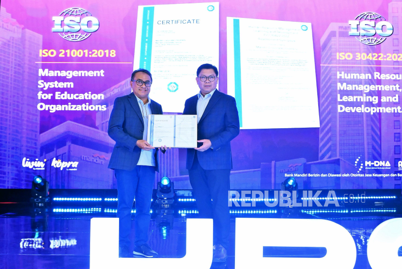 Bank Mandiri berhasil mengantongi sertifikat internasional ISO 21001:2018 Educational Organization Management Systems for Educational Organizations dan ISO 30422:2022 Human Resources - Learning & Development.