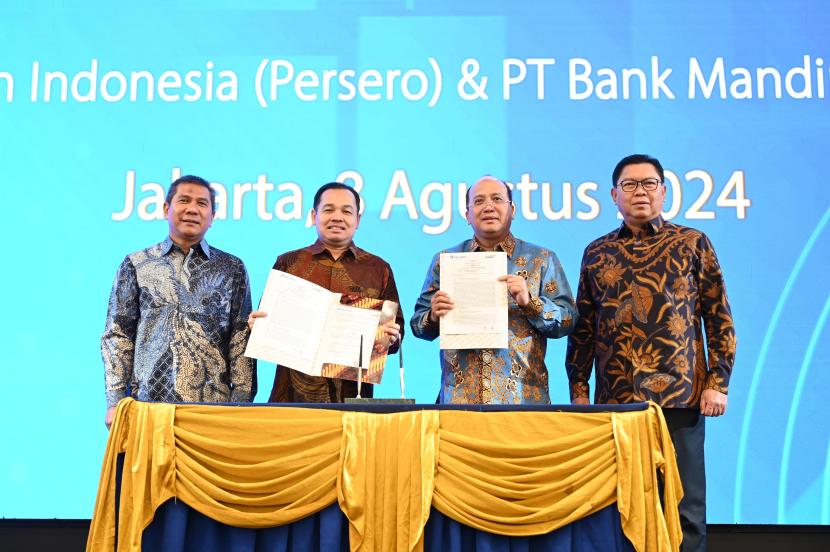 Bank Mandiri bersama PT Pelabuhan Indonesia (Pelindo) kembali menegaskan kemitraan strategis yang telah terjalin lebih dari dua dekade.