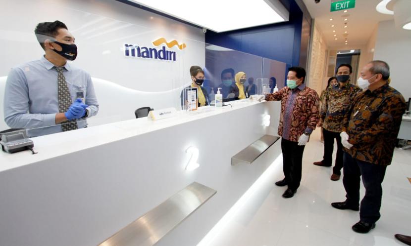 PT Bank Mandiri (Persero) Tbk telah melakukan restrukturisasi kredit kepada 406.434 debitur UMKM akibat pandemi Covid-19 dengan nilai outstanding Rp 47,7 triliun per 30 September 2020. 