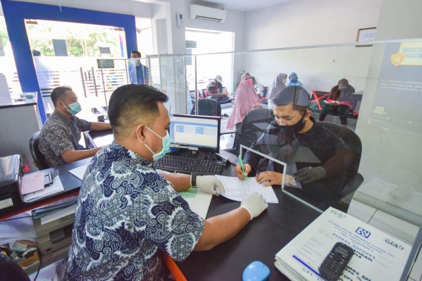 Bank Rakyat Indonesia (BRI) berkomitmen untuk terus memberikan layanan perbankan yang optimal selama periode libur Lebaran Tahun 2022. 