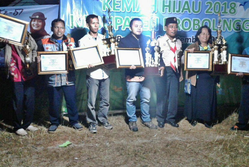 Bank Sampah Kedung Asri binaan Rumah Zakat meraih juara favorit kategori inovasi kemitraan di ajang Lomba Bank Sampah.