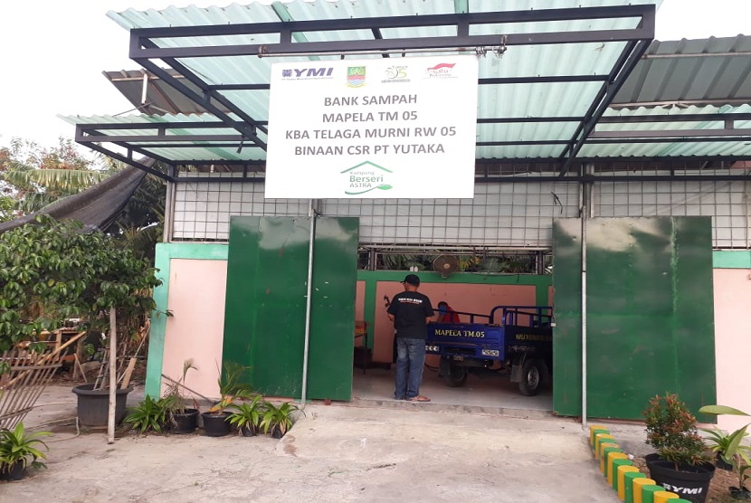 Bank Sampah Mapela di Kampung Berseri Astra RW 05 Perumahan Telaga Murni