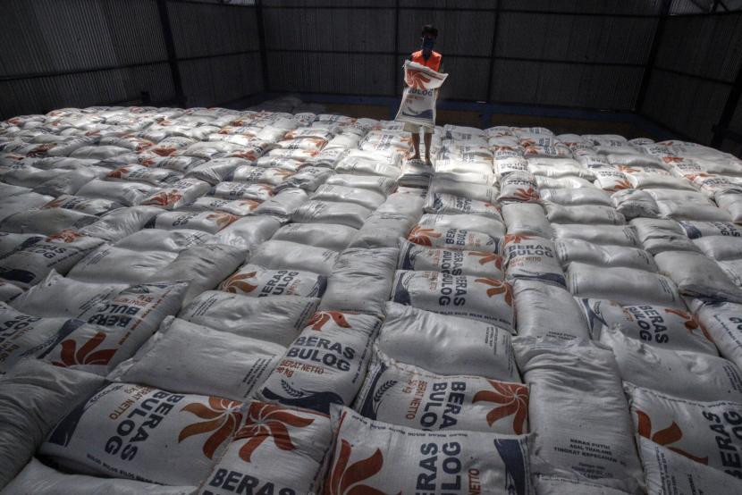 GMNI menilai impor beras bertentangan dengan visi Gubernur Bali. Ilustrasi impor 