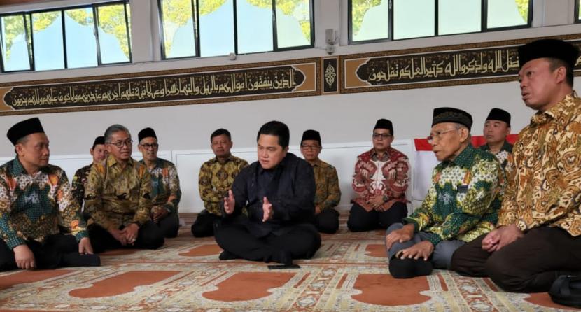 Panitia Pengarah Peringatan Satu Abad Nahdlatul Ulama Erick Thohir berkomitmen membantu pembangunan Islamic Centre di kawasan Masjid Al Hikmah, Den Haag Belanda.
