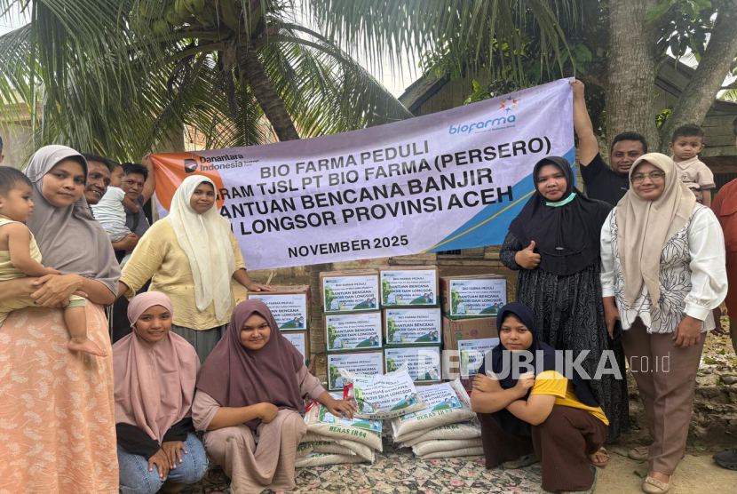 Bantuan Beras, Selimut hingga Susu Bayi Disalurkan ke Korban Banjir Kabupaten Bireuen Aceh