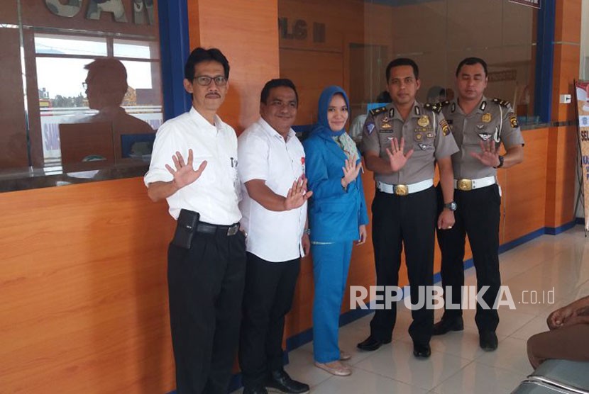 Bapenda Samsat Sumsel Capai Target 100 Persen Pajak Kendaraan Bermotor