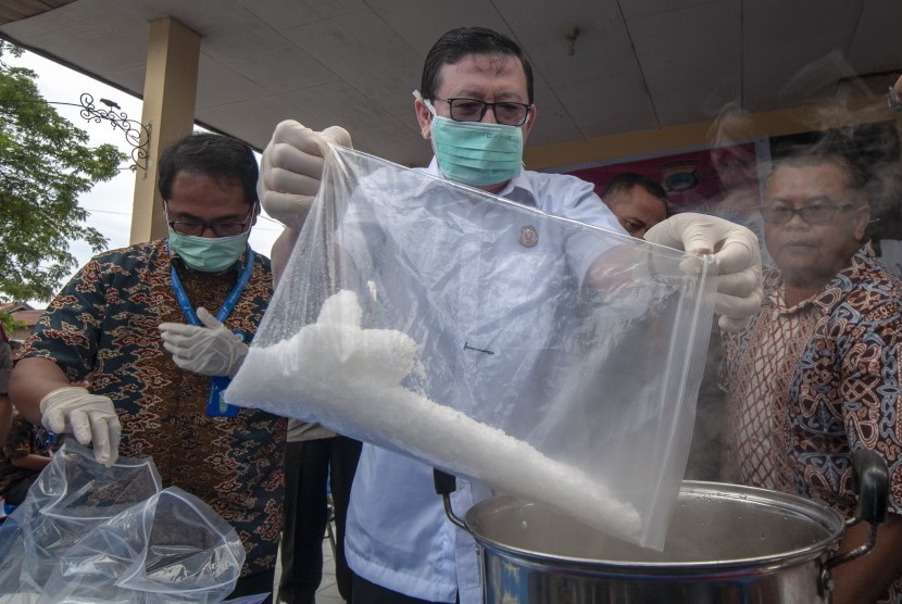 Barang bukti sabu-sabu. Personel Satnarkoba Polres Tanjung Balai menyita 500 gram narkotika jenis sabu. (ilustrasi)