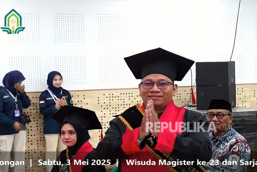 Wisudawan Terbaik MES UIN Gus Dur Dedikasikan Riset untuk Pengembangan UMKM