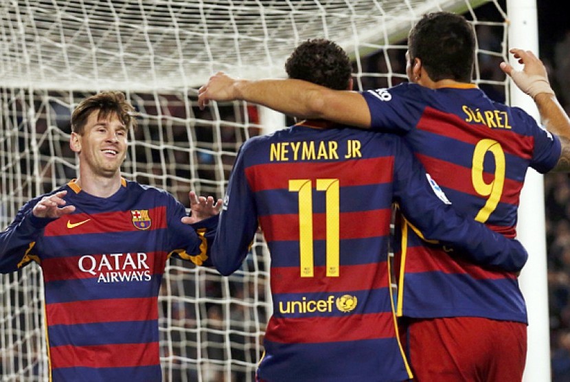 Barcelona sukses mencukur Real Sociedad 4-0, Ahad (29/11) dini hari WIB.