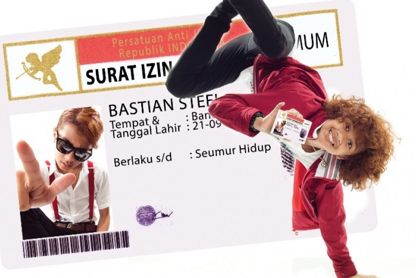 Bastian Steel