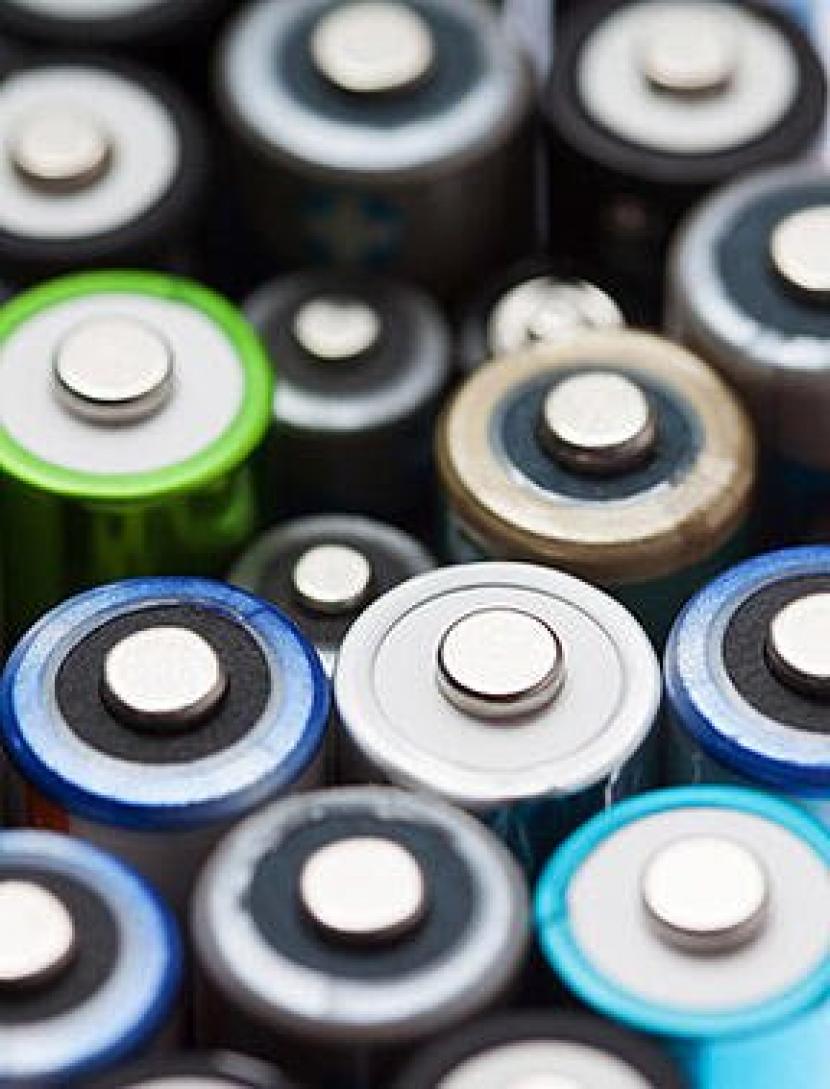 Baterai litium (ilustrasi)