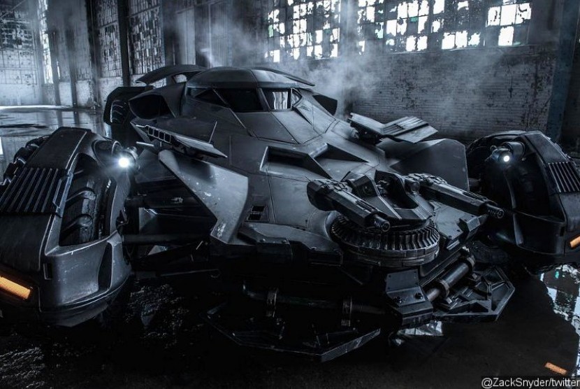 Batmobile di film Batman v Superman: Dawn of Justice