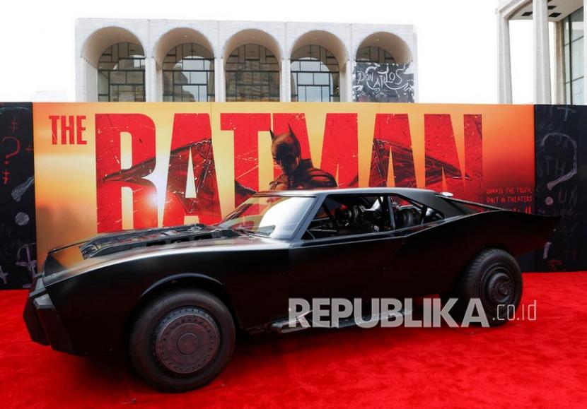 Ilustrasi Hollywood memboikot rusia dengan tidak memasukkan film mereka. Termasuk film Batman.
