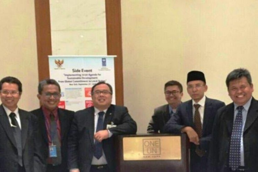 Baznas menandatangani komitmen untuk menetapkan Sustainable Development Goals (SDGs) sebagai acuan dalam program pemberdayaan zakat di seluruh Indonesia.