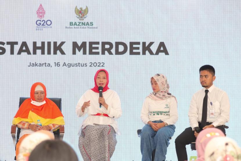 Baznas menggelar acara Talkshow Mustahik Merdeka, yang digelar pada Selasa (16/8/2022), di Gedung Kebangkitan Zakat, Matraman, Jakarta, dengan dihadiri sejumlah mustahik yang telah mencapai keberhasilan bersama Baznas. 