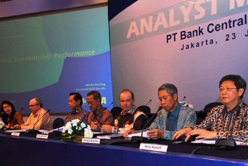 Analyst Meeting Pemaparan Kinerja BCA Semester I 2014