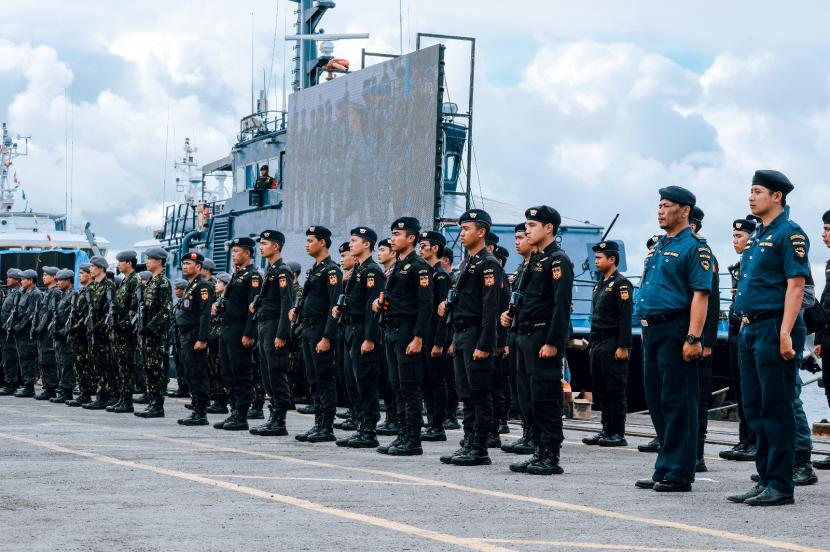 Bea Cukai bersama Badan Narkotika Nasional (BNN) dan beberapa instansi terkait lainnya kembali menggelar Operasi Laut Interdiksi Terpadu tahun 2023 dengan sandi Gempur Peredaran Narkoba Bersama (Purnama).