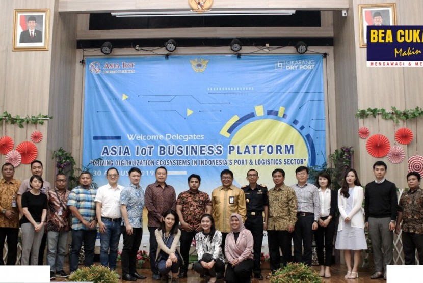 Bea Cukai Cikarang menerima kunjungan kerja delegasi dari Asia IoT Business Platform (AIBP) dan jajaran Direksi Cikarang Dry Port (CDP), Jumat (30/8).