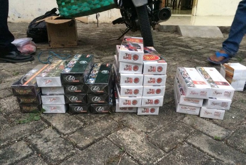 Bea Cukai Madiun berhasil menggagalkan upaya distribusi rokok ilegal di daerah Ngawi dan Madiun. 