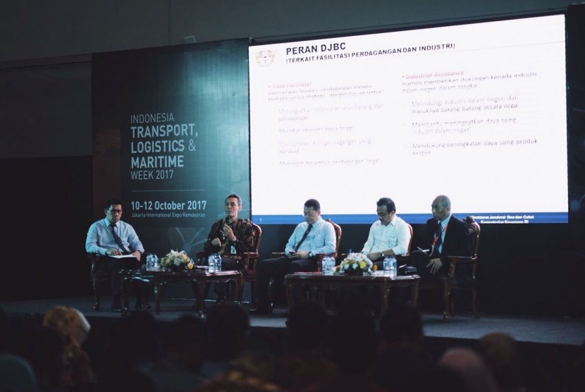 Bea Cukai menggelar Jakarta International Logistics Summit and Expo (JILSE) Forum 2017.