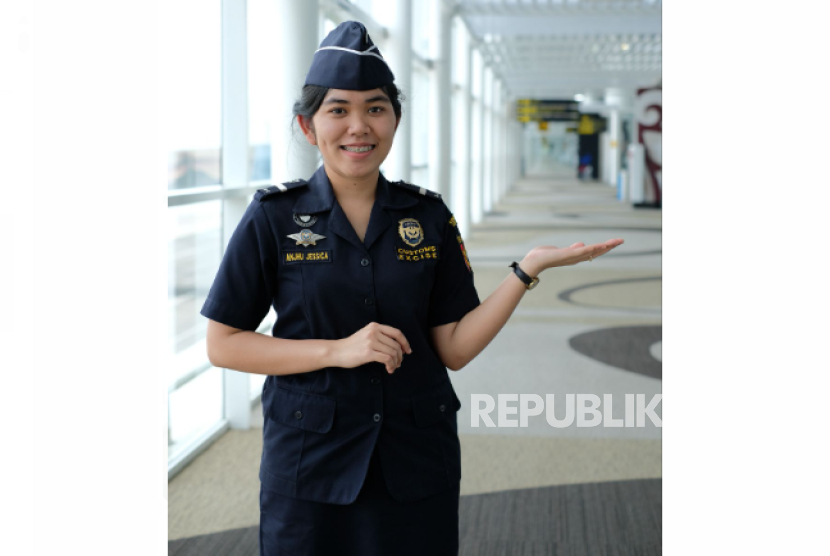 Bea Cukai mengimbau masyarakat untuk berhati-hati terhadap penawaran jasa pendaftaran nomor IMEI atau lebih dikenal dengan jasa unblock IMEI. 