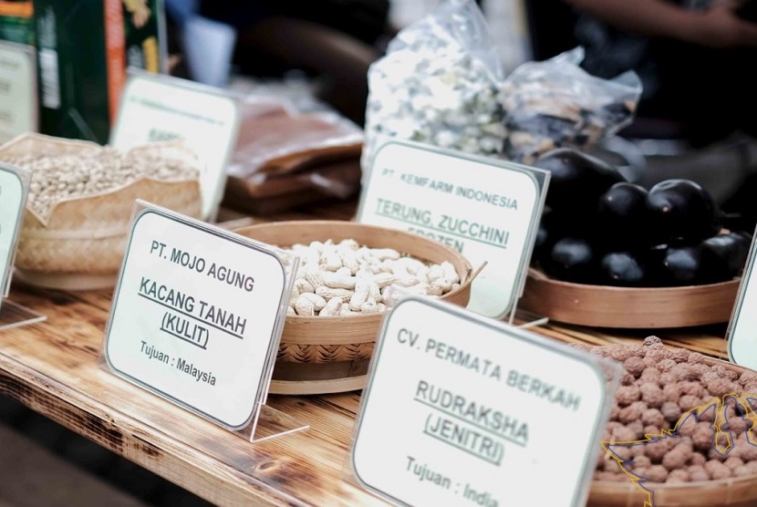  Bea Cukai Tanjung Emas fasilitasi ekspor ribuan ton produk pertanian di Jawa Tengah