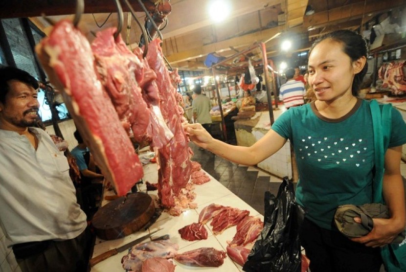 Beef price is expected to increase to 100,000 IDR per kilogram. (illustration)  