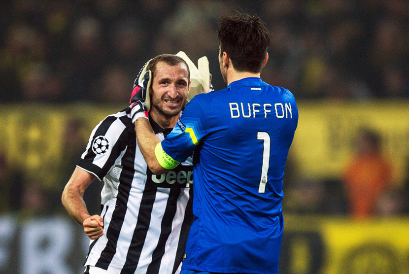 Bek Juventus Giorgio Chiellini dan kiper Juventus Gianluigi Buffon.