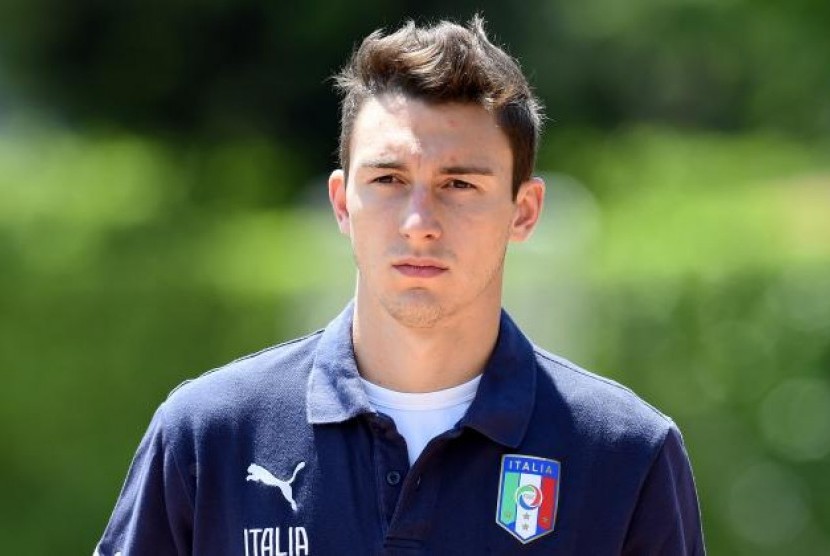 Bek Matteo Darmian.