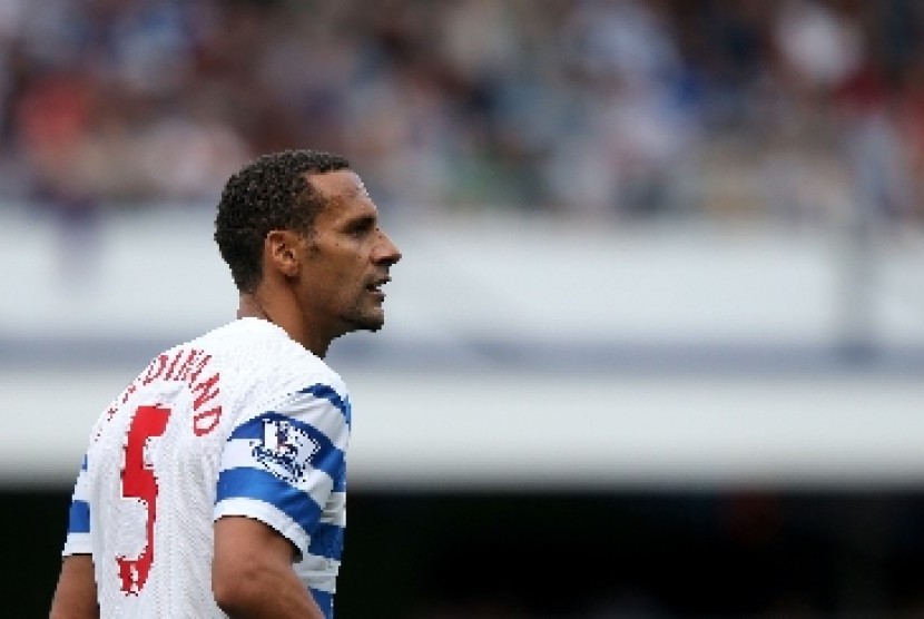 Bek Queens Park Rangers, Rio Ferdinand.