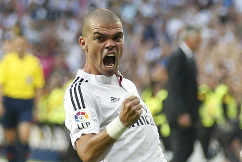 Bek Real Madrid, Pepe.