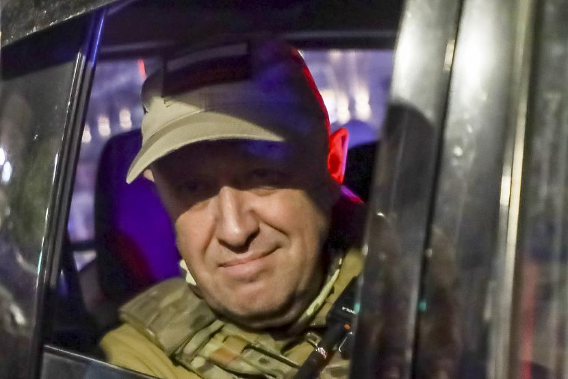 Belum ada laporan pendiri tentara bayaran Wagner Yevgeny Prigozhin tiba di Belarusia setelah ia mencapai kesepakatan dengan Kremlin 